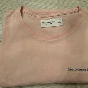 Abercrombie & Fitch Light Pink Tee